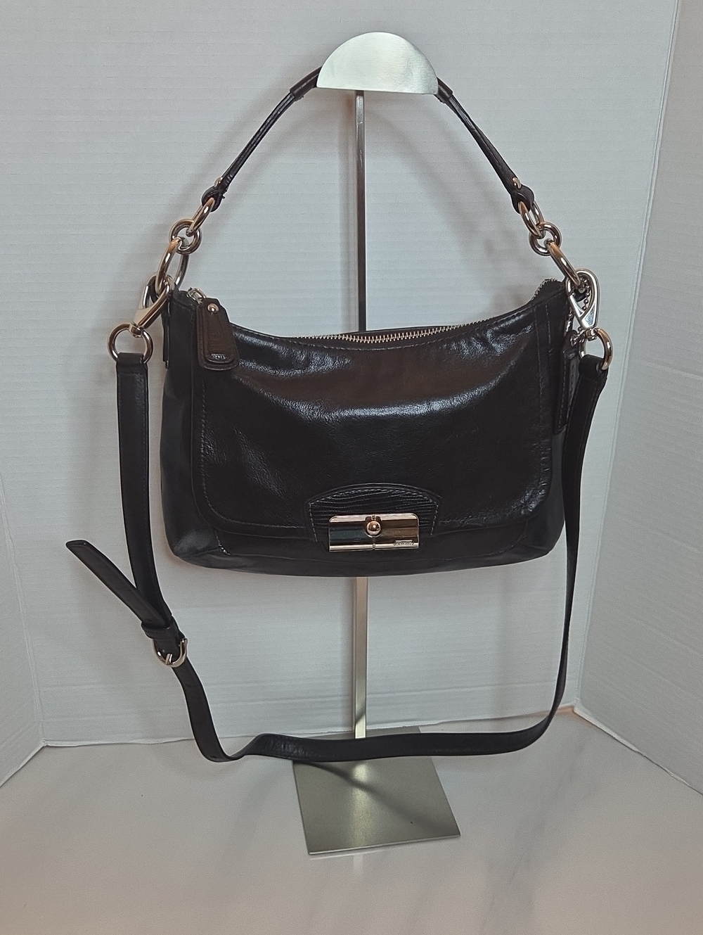 Coach Kristin Black Leather Shoulder Bag - Style 19292